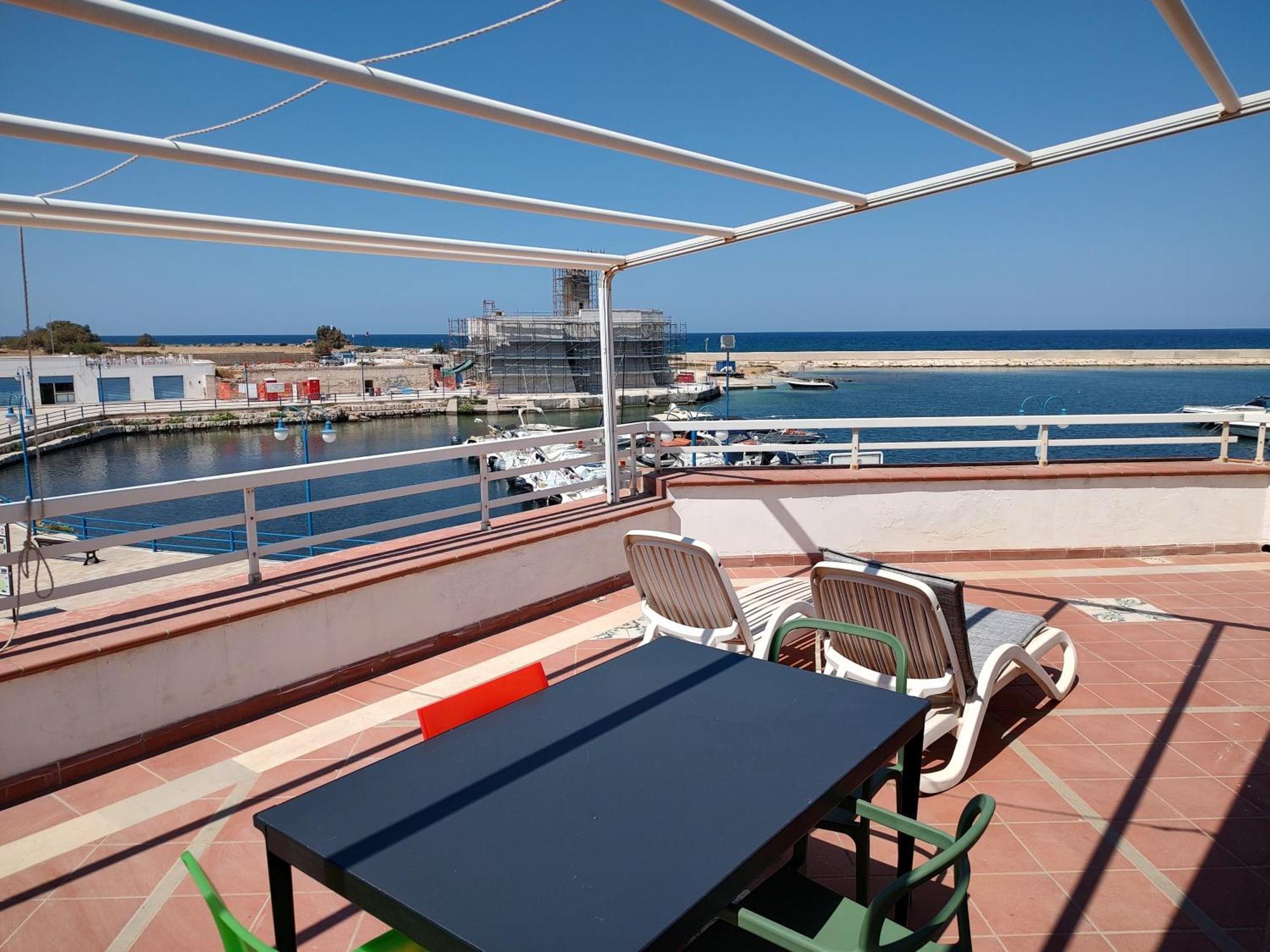 Villa Fronte Del Mare - Seafront Terrace Villanova di Ostuni Esterno foto